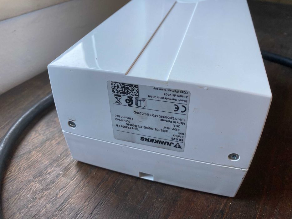 Calentador de Água Instantâneo Junkers Elaclux ED 6-2S (Novo / Sem Uso)