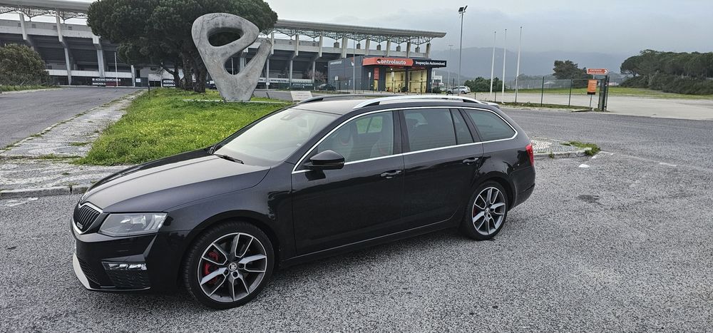 Skoda Octavia VRS 2.0 TSI 220cv DSG