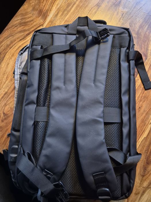 Plecak podrozny Osprey 40L otwierany jak walizka laptop