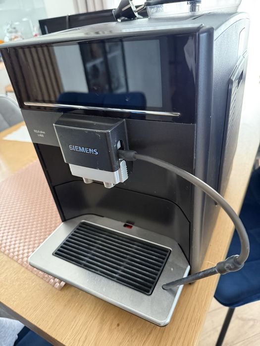 Ekspres do kawy Siemens eq 600 s400