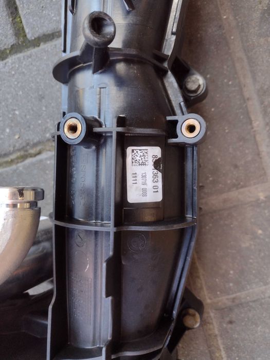 BMW N57 F10 530d 535D 299 KM F01 740D X5 E70 4.0D 306KM kolektor ssący