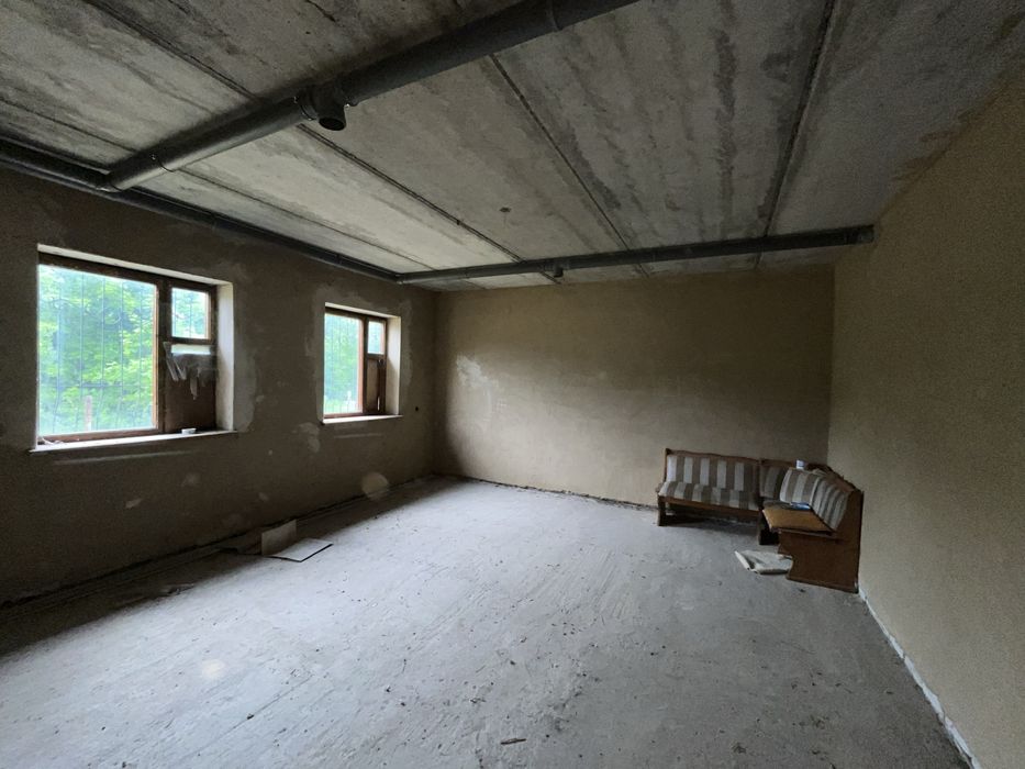 Будинок у селещі Куліши