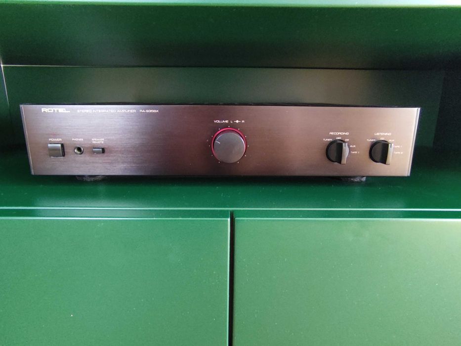 Wzmacniacz Rotel RA935BX