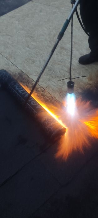 Ремонт крыш,кровельные работы,услуги кровельщика,мягкая кровля-метал..