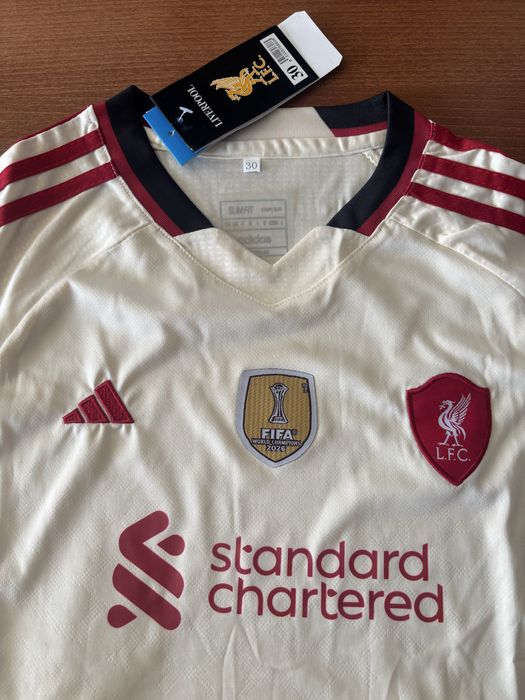 Strój piłkarski FC Liverpool