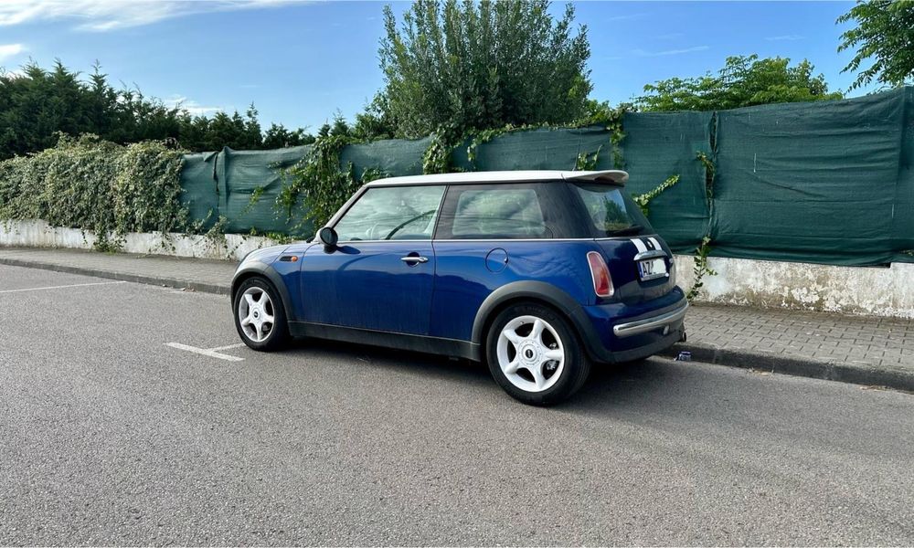 MINI Cooper 1.6 BMW 120cv - Azul e Teto Stripes Brancas - 2003 R50