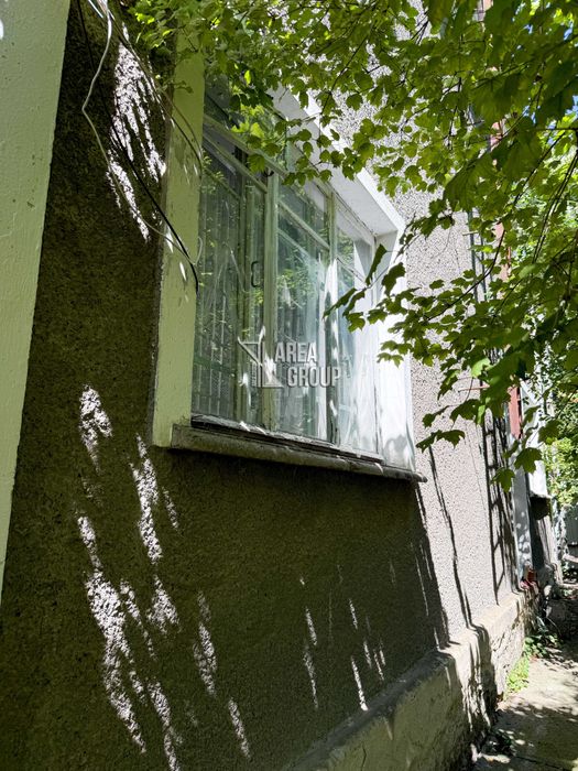 Продам половину будинку біля ботанічного саду