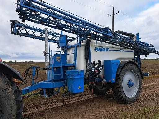 Opryskiwacz MAMUT 6000l 24/30m