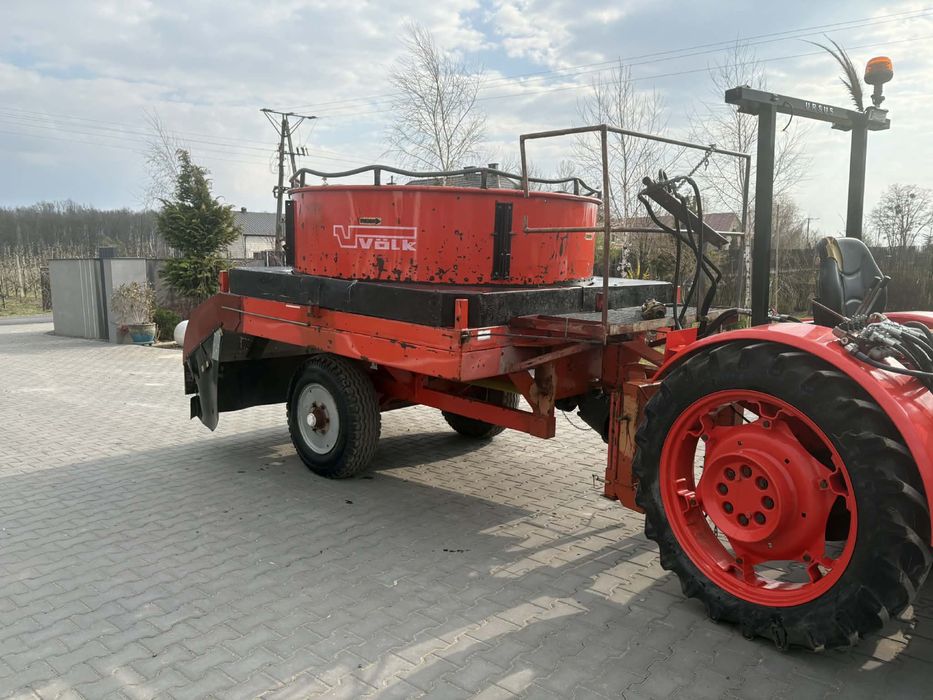 Scielarka słomy do truskawek