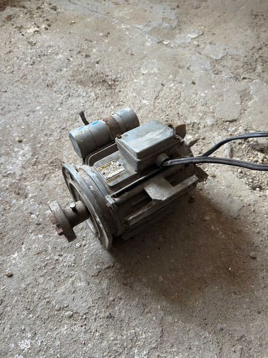 Silnik Elektryczny Wiefamel 1,1kW 220V SFe 90-L4 (Jednofazowy)