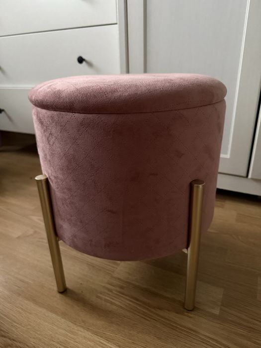 Pufa ze schowkiem