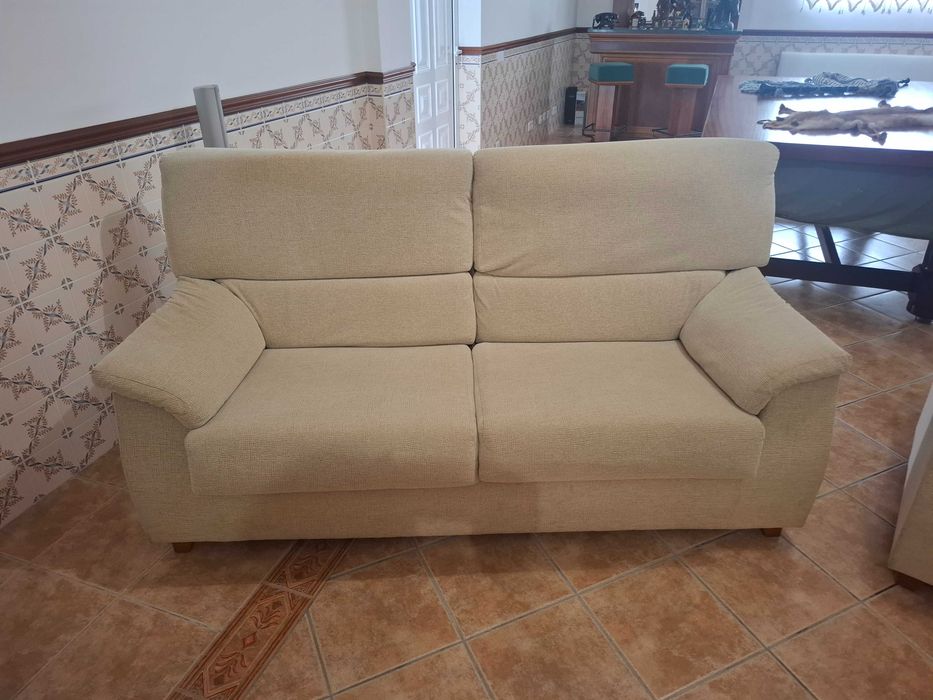 Conjunto de Sofás 3 + 2 + PUF – EXCELENTE ESTADO!