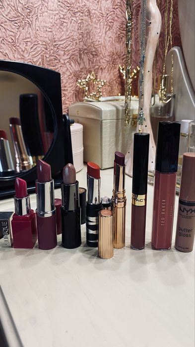 Косметика Clinique,NYX,Ted Baker