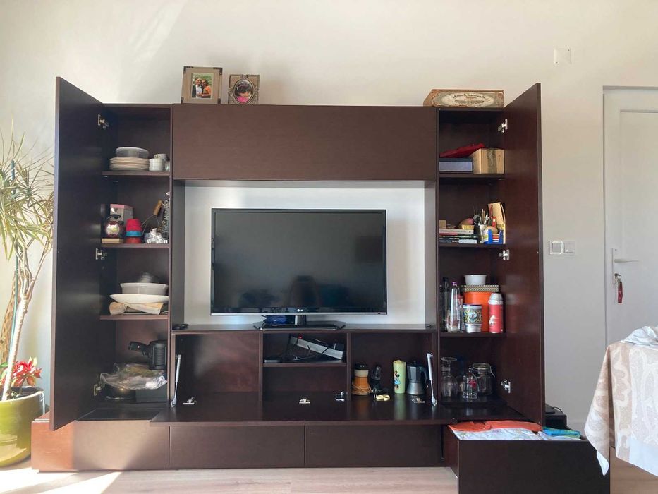 MÓVEL DE SALA MODERNO EM MADEIRA MACIÇA WENGUÊ