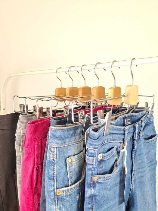 Lote 60 cabides para saias, calças