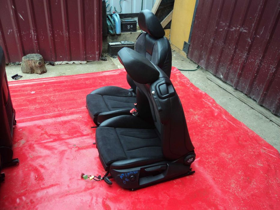 Ауді А3 S-Line кабріо шкіра алькантара  відкідні 2108 сидіння мерседес