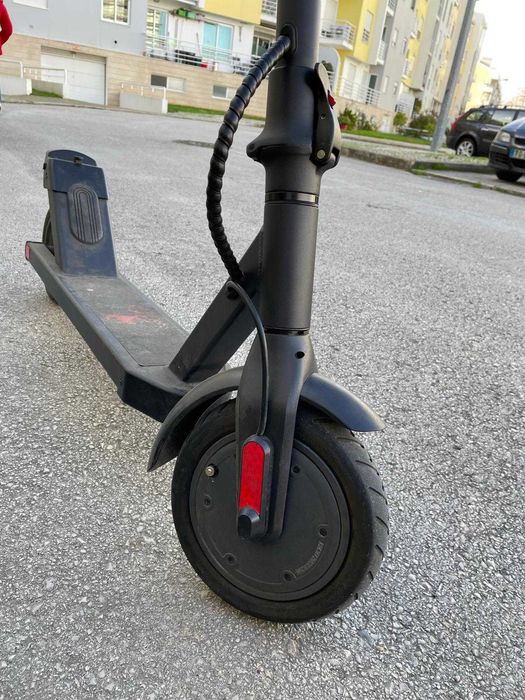 Trotinete Niubility N2 | Autonomia até 30 km | Velocidade 25 km/h
