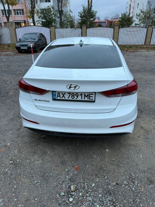 Продам Hyundai Elantra