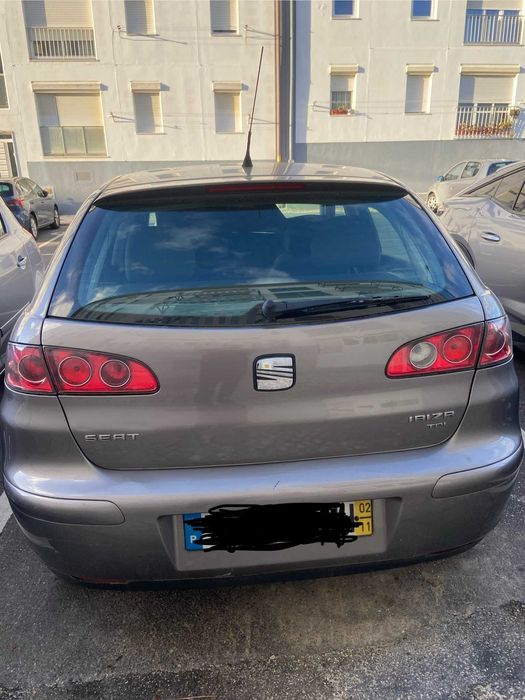 Seat Ibiza 1.4TDI 75cv — photo 2