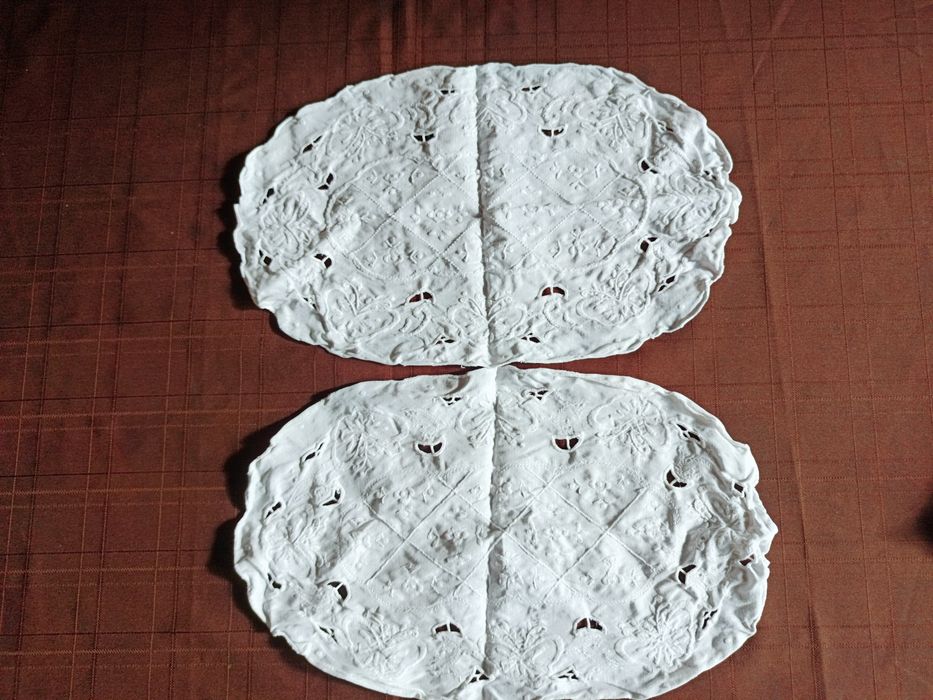 Panos bordados á mão