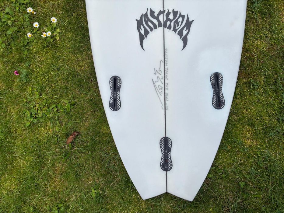 Lost Sub-Driver 2.0 - 5'11" 29,75L