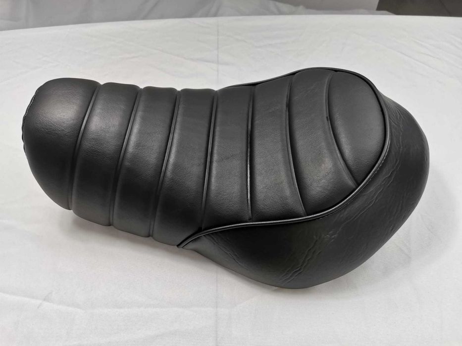 Siedzenie HARLEY DAVIDSON SPORTSTER Solo XL 883 N IRON 883 16 - 22