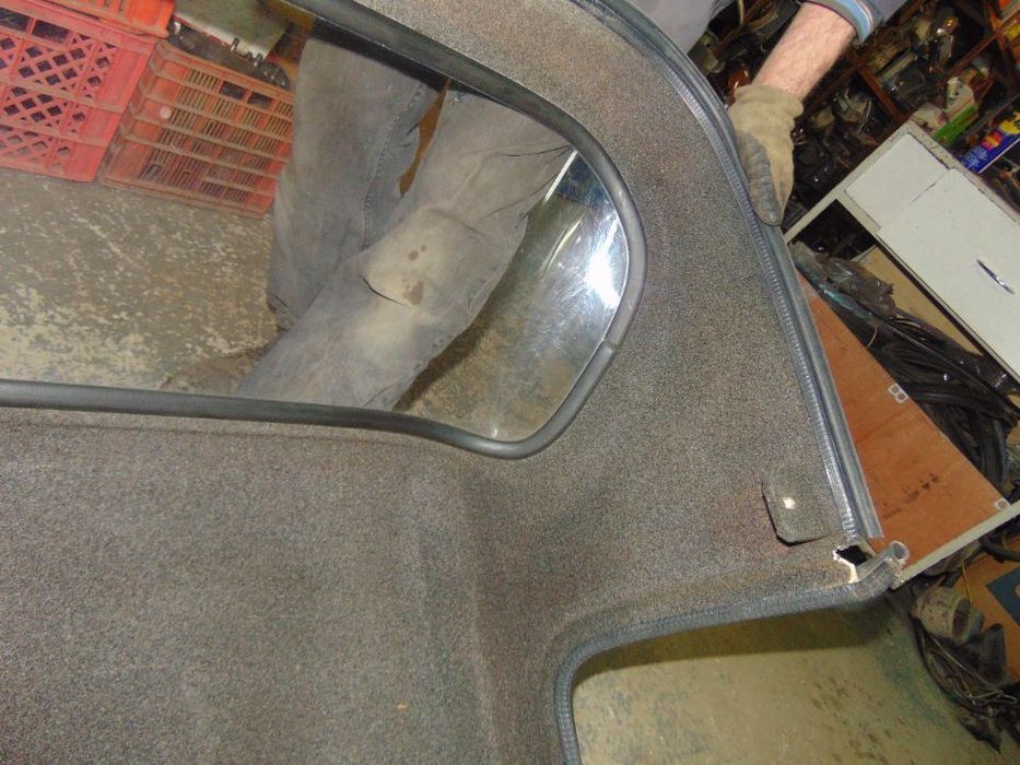 MG  hardtop " nova de stock antigo