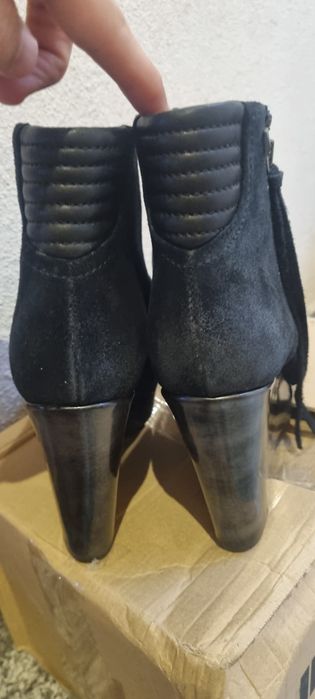 Diesel botins novos tamanho 37