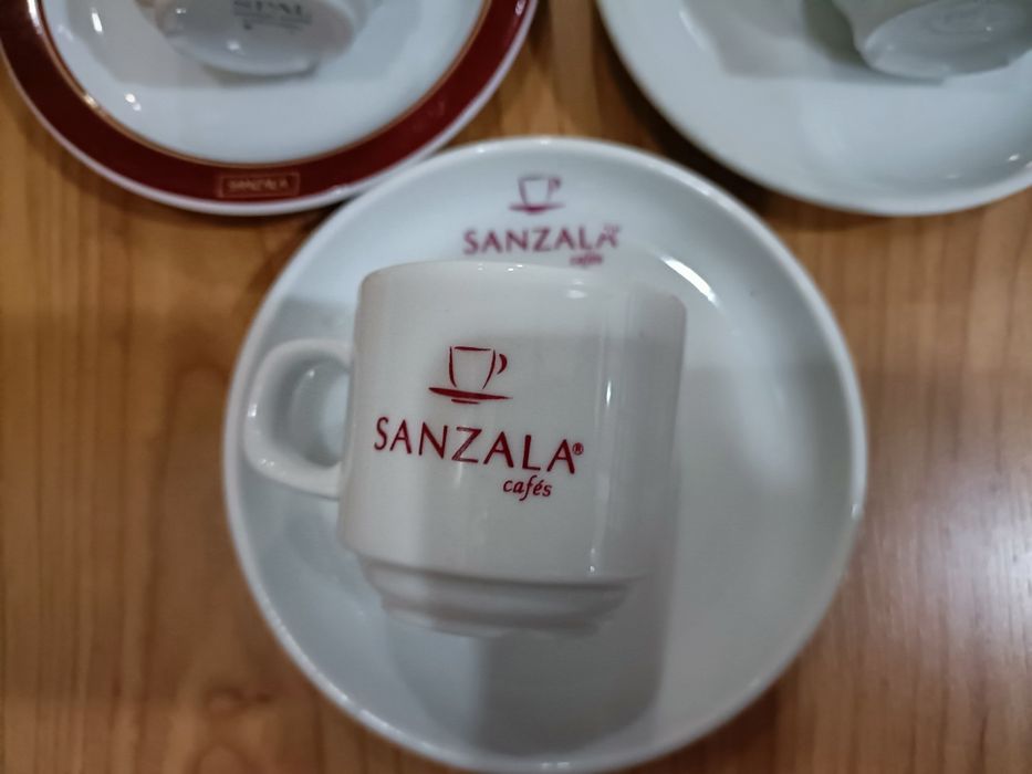 Pack 3 Chávenas de café Sanzala (várias porcelanas)