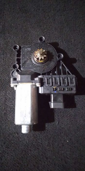 Motor Do Elevador Porta F.E Opel Astra H (A04)