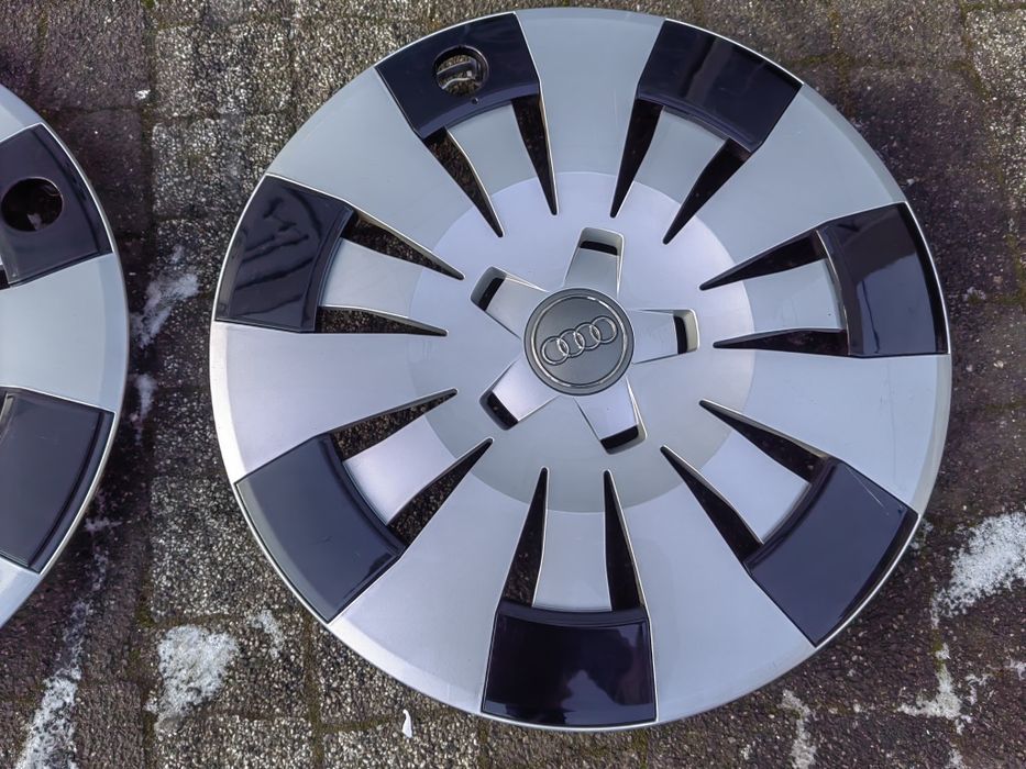 Kołpaki 16 cali Audi Komplet Oryginalne Czarne A1 A3 A4
