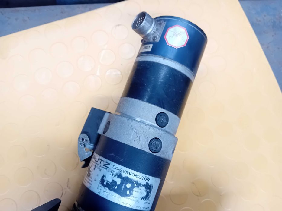 Cervomotor usado em bom funcionamento