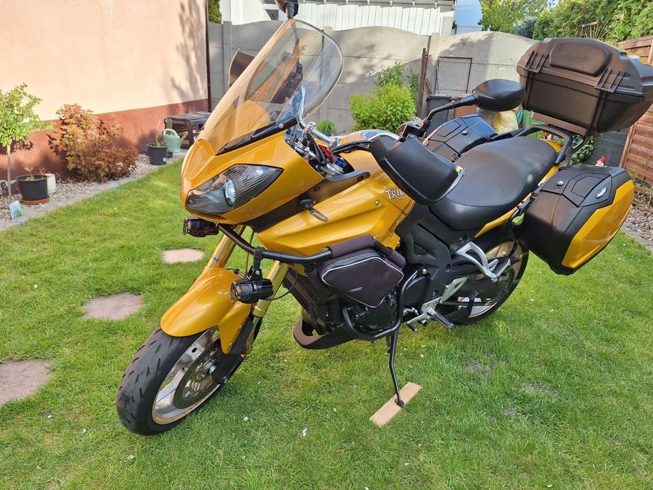 Triumph tiger 1050 Ohlins Arrow Heed