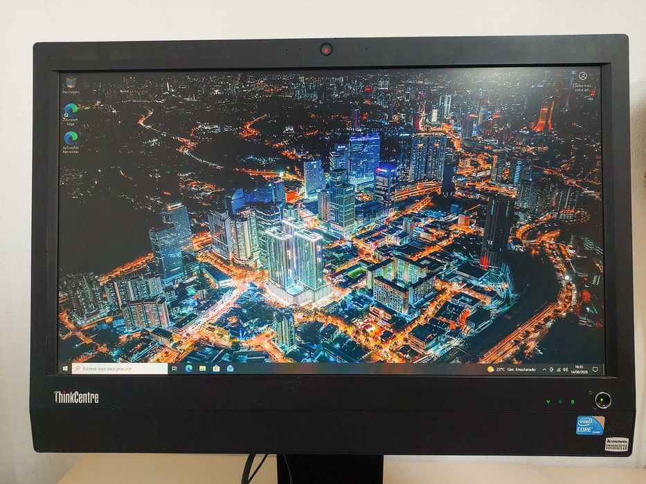 Lenovo ThinkCentre M90z All-in-One i3 | 8GB | 150GB | Windows 10 Pro
