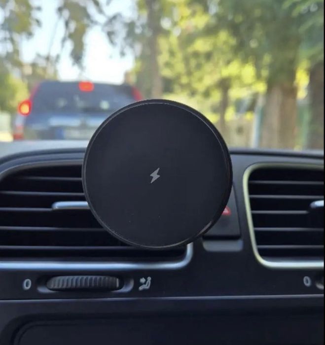 Магнітна автомобільна бездротова зарядка Q і RGB| 360° | iPhone 12-16