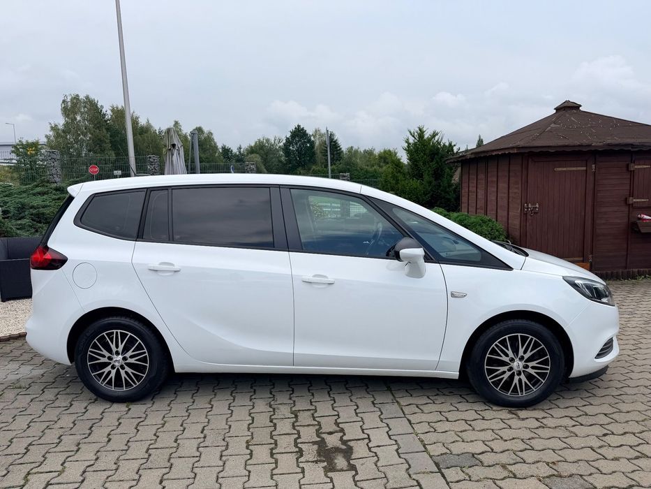 Opel Zafira 7-Osobowy*I Właściciel*Ledy*Grzane Fotele*Navi Kolor*Grzana Kierownica