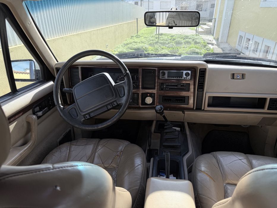 Cherokee xj 2.5 td64706101919235121