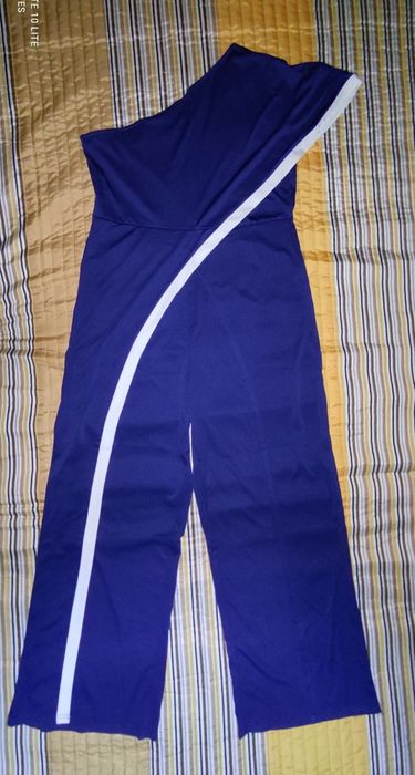 Macacão (Azul com risca branca)