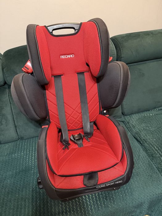 Fotelik samochodowy RECARO Young Sport Hero 9–36 kg
