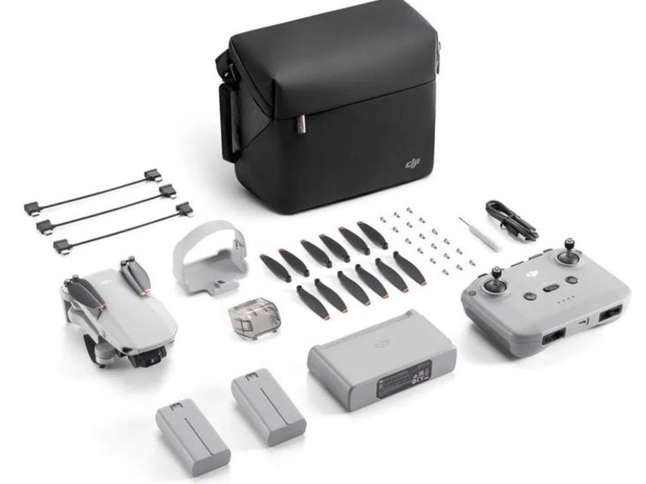 DJI mini 2 fly  combo453875251639101440