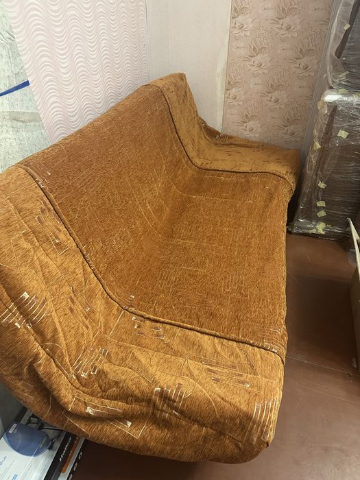 Продам диван. Диван.