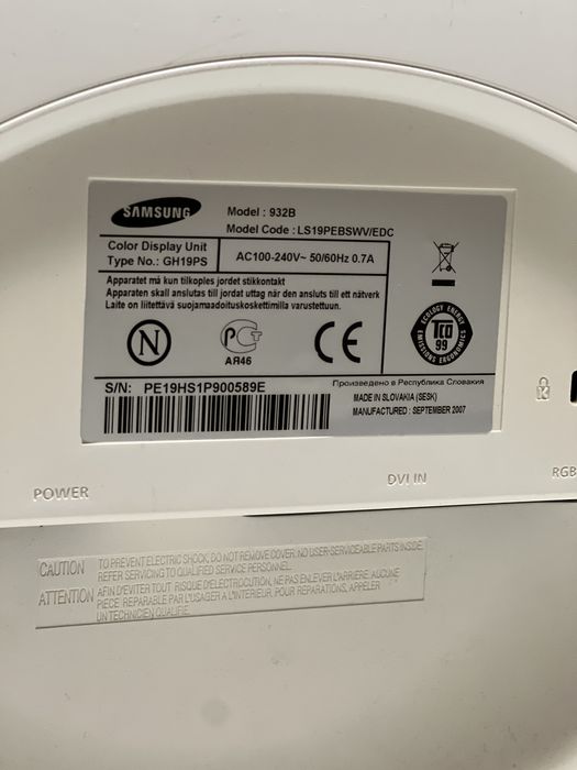 Монитор Samsung 932B