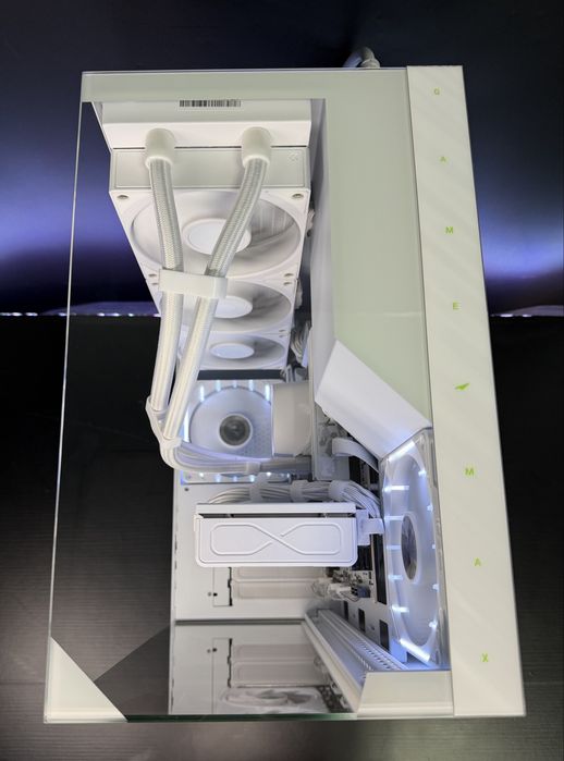 Digital PC Esport Mars | Ryzen 7 7800X3D + RTX5070
