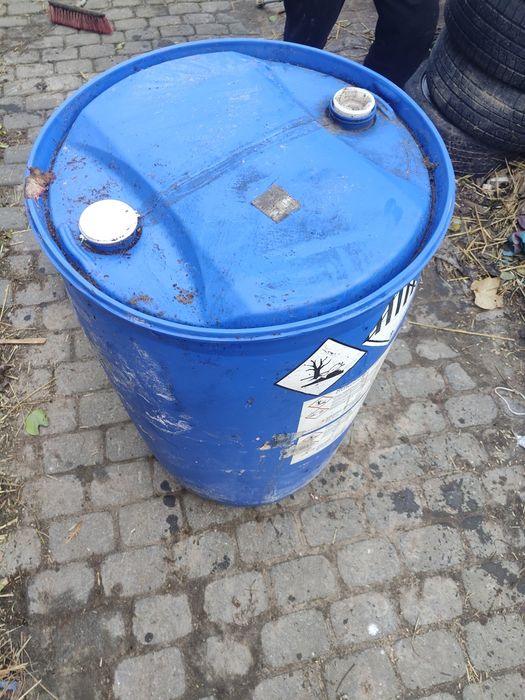 Sprzedam beczki po paliwie