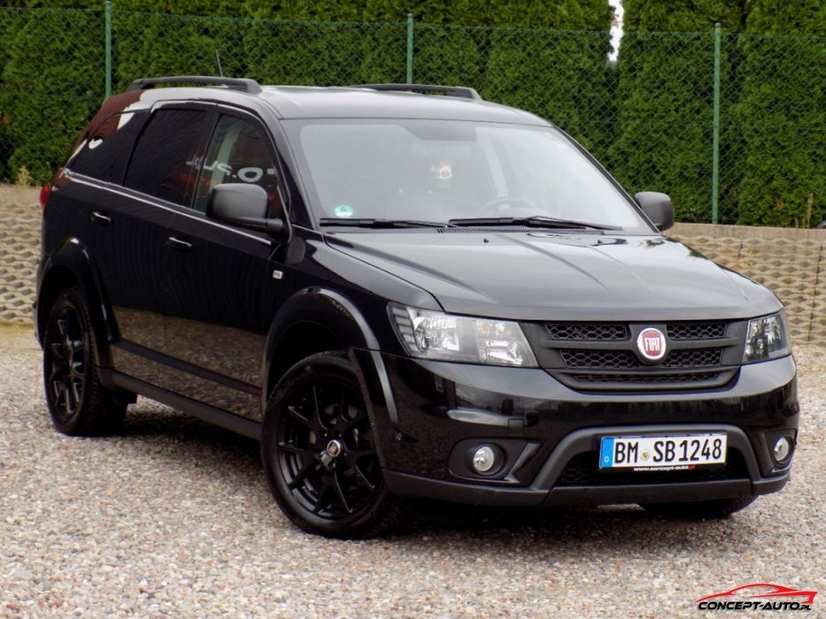 Fiat Freemont BLACK CODE 170KM 4x4 Skora Navi Kamera