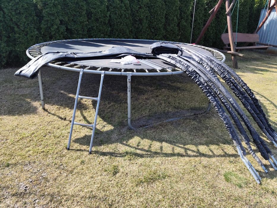 Trampolina ogrodowa 12fi
