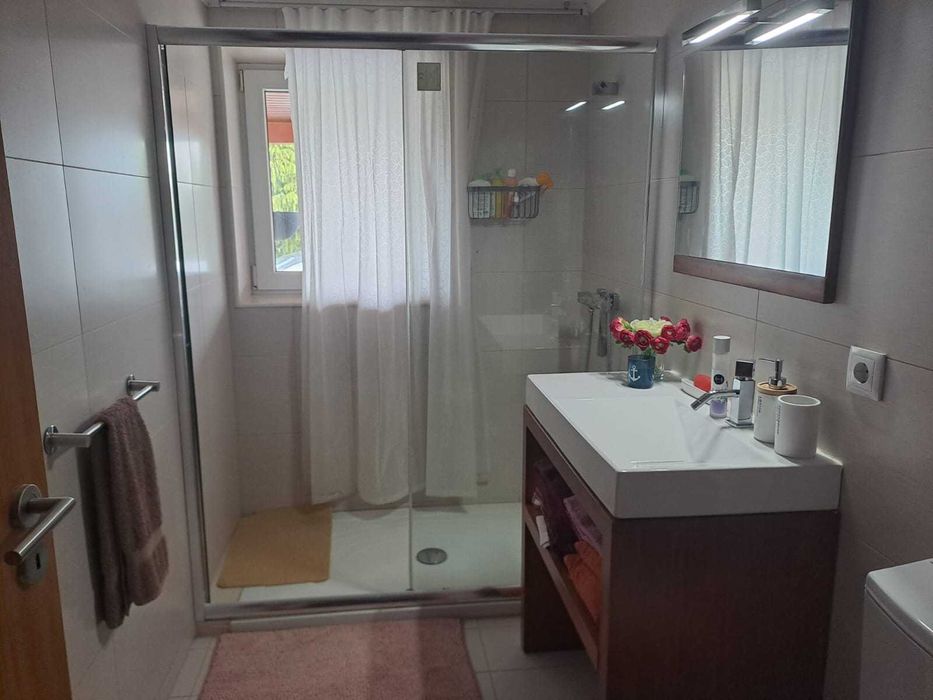 Quinta com 9.000m  no alto do Mozinho em Penafiel