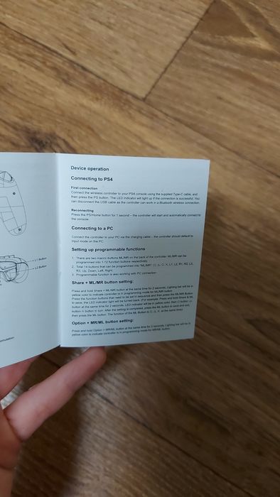 Ігровий джойстик для ПК та PS4