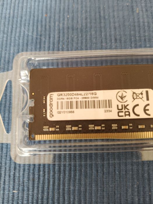 Оперативна память ПК 16Gb ddr4