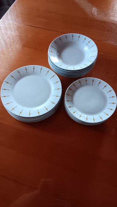 Продам тарілки..